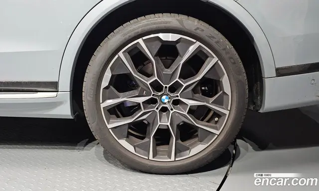 BMW X7 2024 3.0 автомат (гидро), миниатюра 7