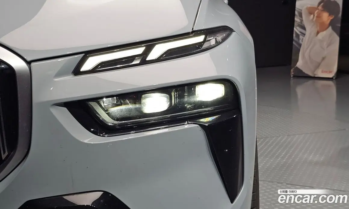 BMW X7 2024 3.0 автомат (гидро), фото 8