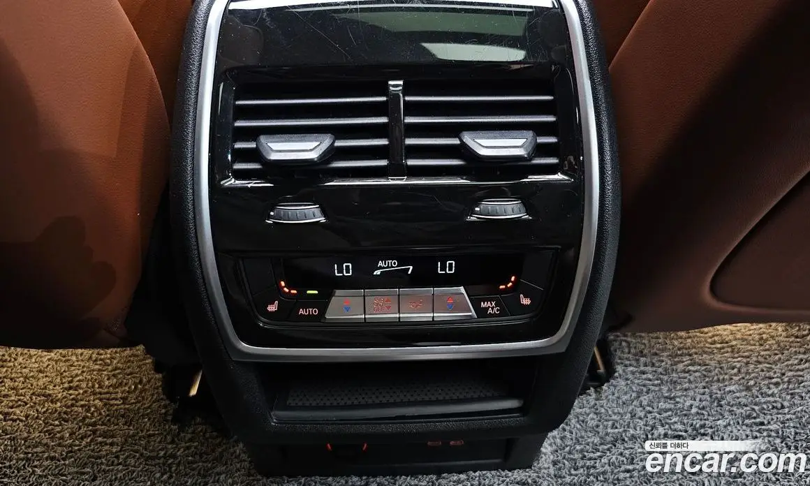 BMW X7 2024 3.0 автомат (гидро), фото 24