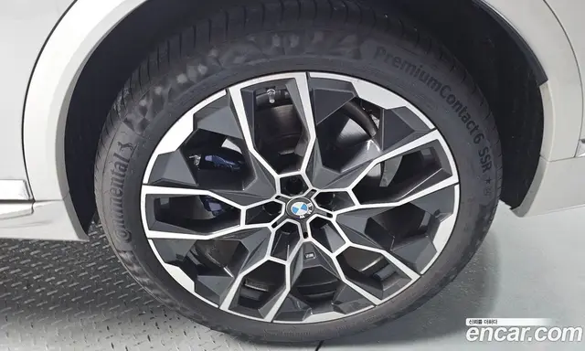 BMW X7 2024 3.0 автомат (гидро), миниатюра 7