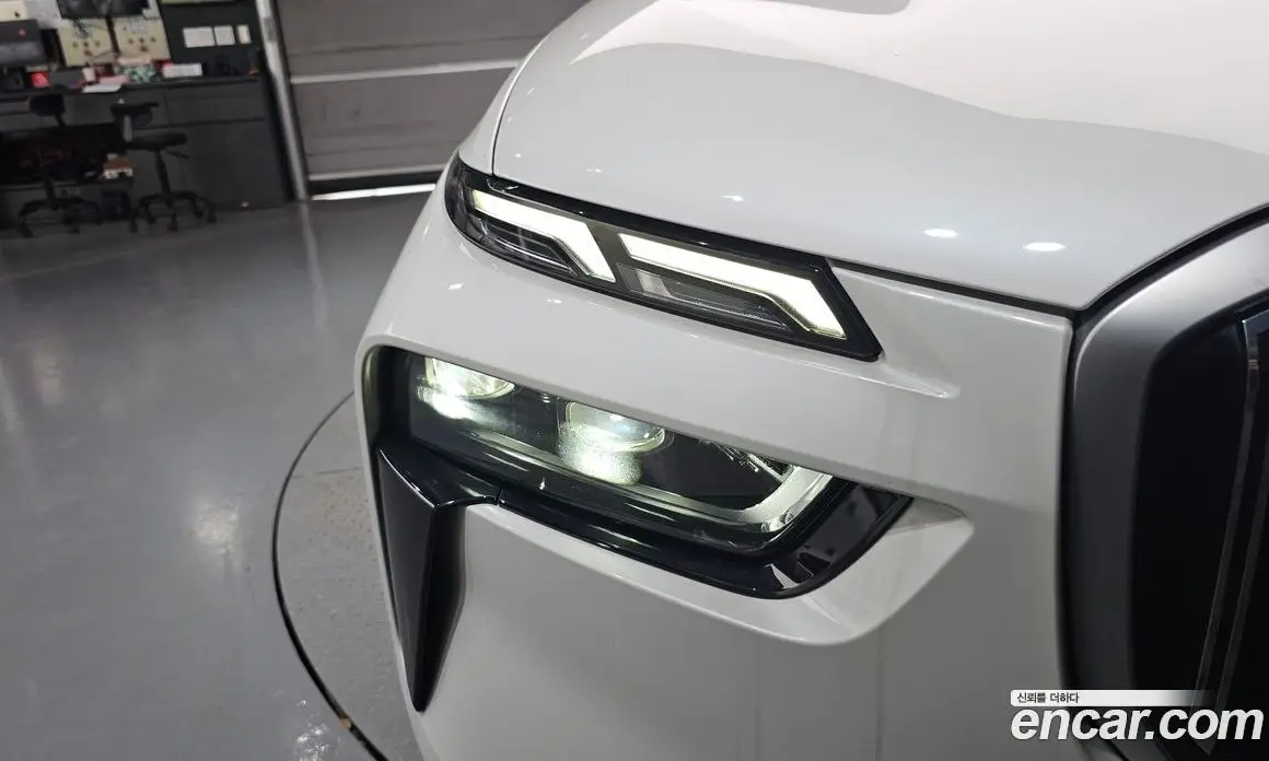 BMW X7 2024 3.0 автомат (гидро), фото 8