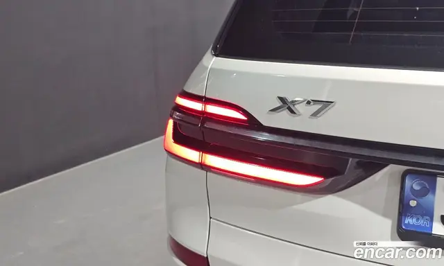 BMW X7 2024 3.0 автомат (гидро), миниатюра 9