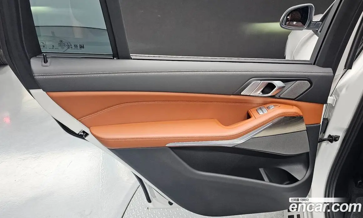 BMW X7 2025 3.0 автомат (гидро), фото 14