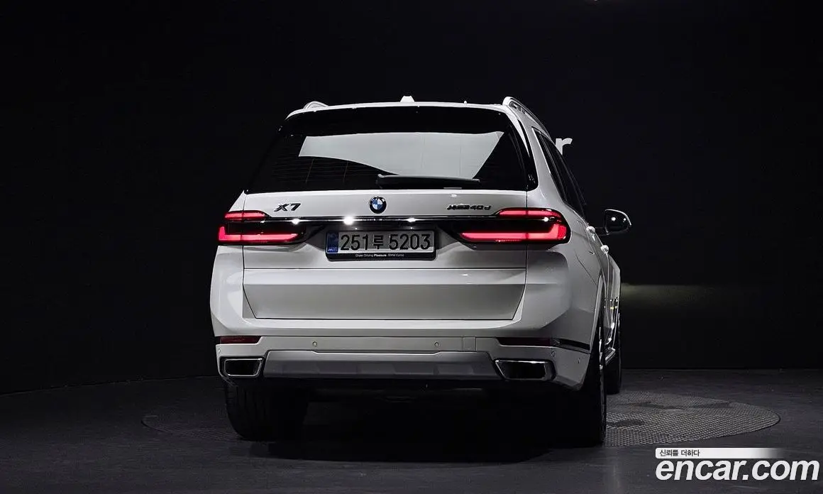 BMW X7 2025 3.0 автомат (гидро), фото 3
