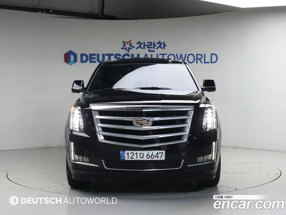 Cadillac Escalade 2019 6.2 автомат (гидро), фото 3