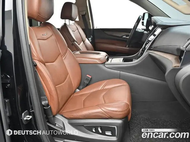 Cadillac Escalade 2019 6.2 автомат (гидро), миниатюра 10