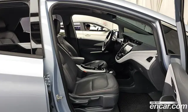 Chevrolet Bolt EV 2018 0.2 автомат (гидро), миниатюра 11