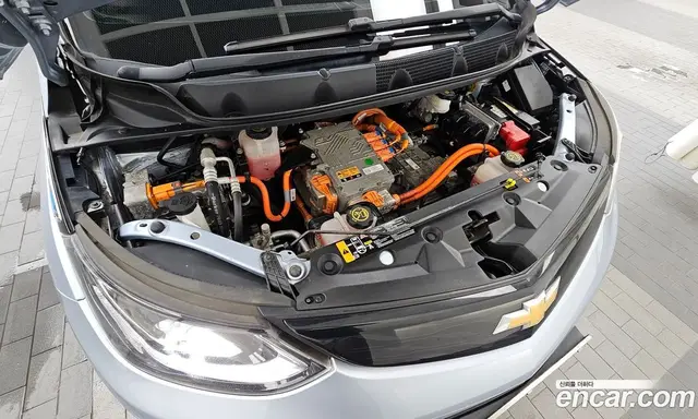 Chevrolet Bolt EV 2018 0.2 автомат (гидро), миниатюра 6