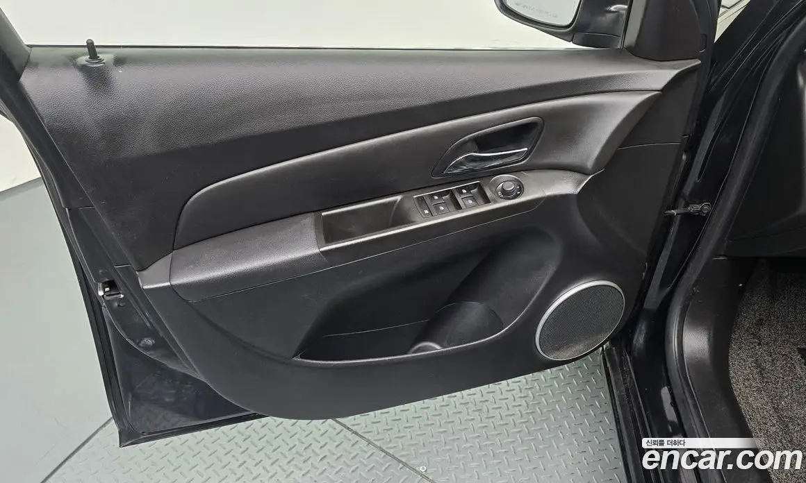 Chevrolet Cruze 2012 2.0 автомат (гидро), фото 14