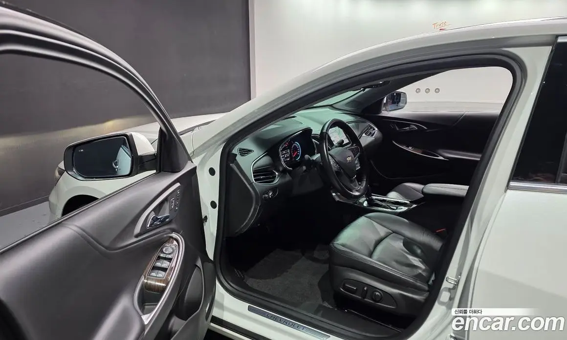 Chevrolet Malibu 2016 2.0 автомат (гидро), фото 11
