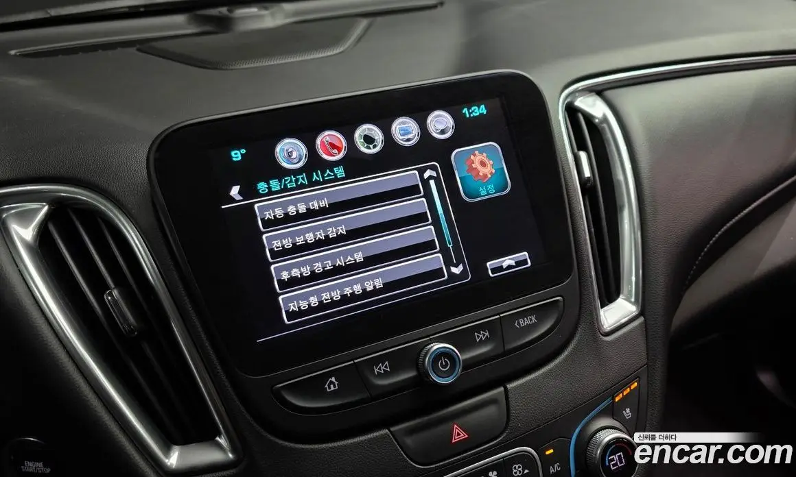 Chevrolet Malibu 2016 2.0 автомат (гидро), фото 17