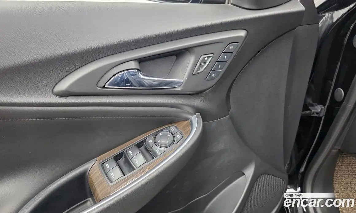 Chevrolet Malibu 2018 2.0 автомат (гидро), фото 27