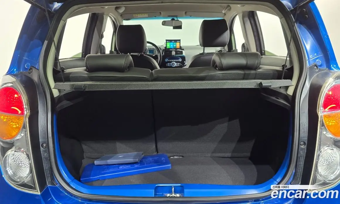 Chevrolet Spark 2012 1.0 автомат (гидро), фото 13