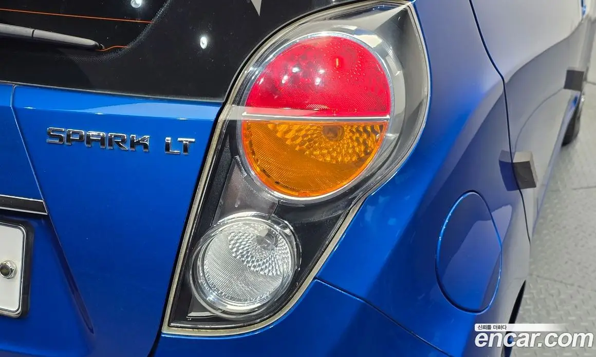 Chevrolet Spark 2012 1.0 автомат (гидро), фото 14