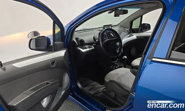 Chevrolet Spark 2012 1.0 автомат (гидро), миниатюра 10