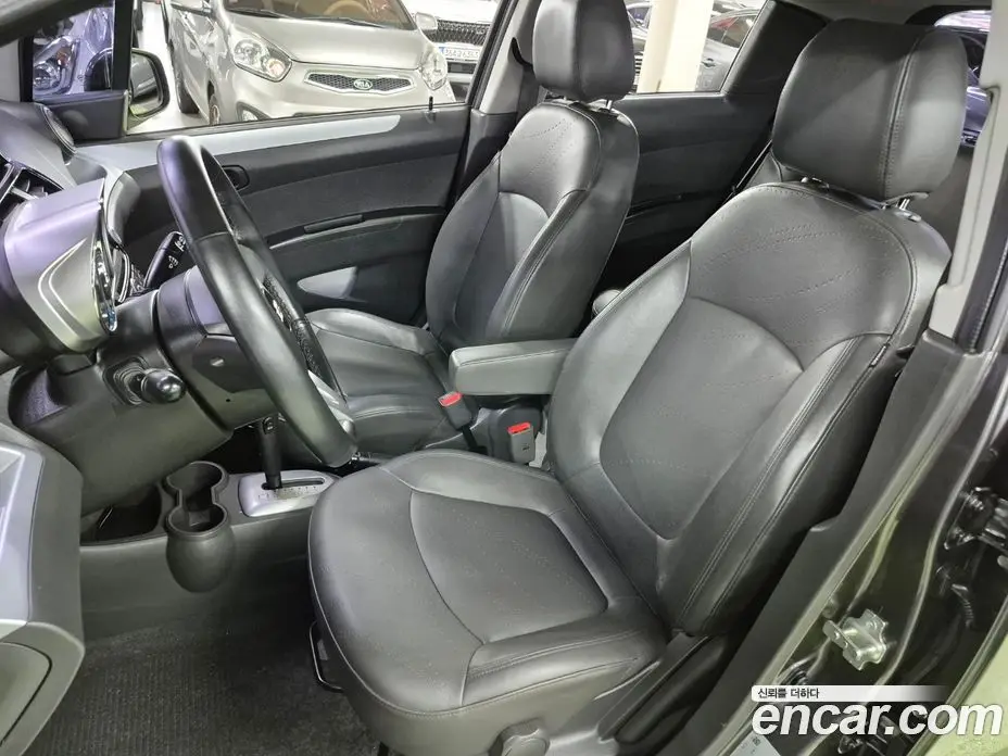 Chevrolet Spark 2013 1.0 автомат (гидро), фото 7