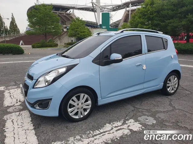 Chevrolet Spark 2014 1.0 автомат (гидро), миниатюра 2