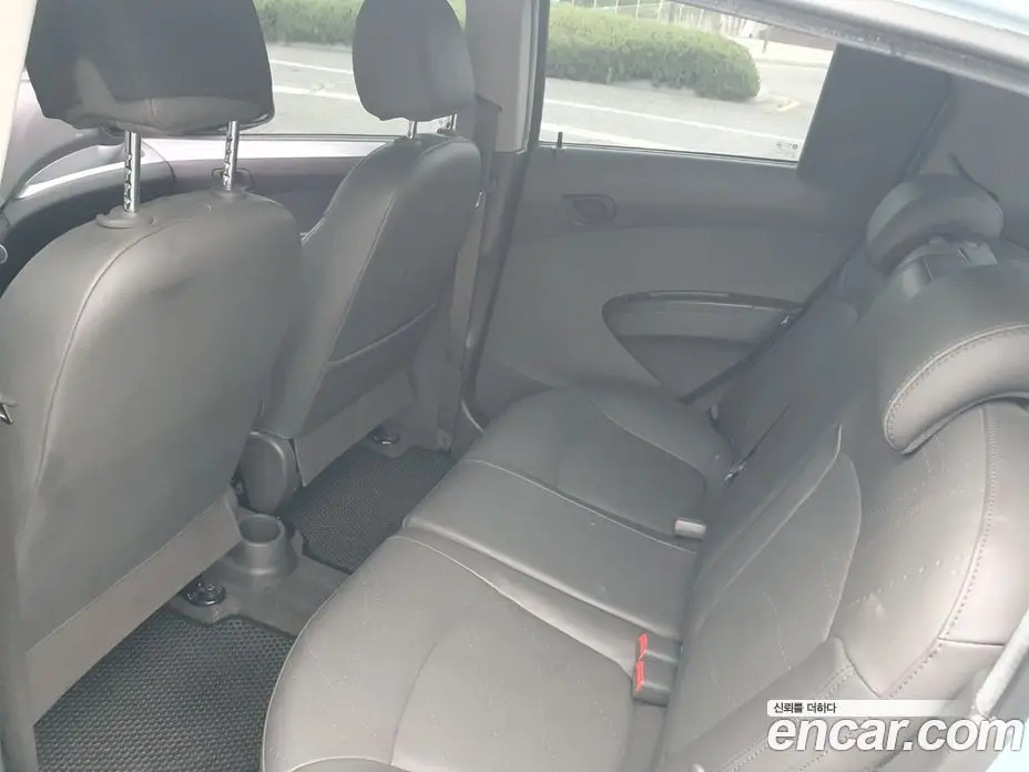 Chevrolet Spark 2014 1.0 автомат (гидро), фото 11