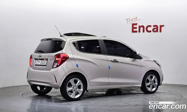 Chevrolet Spark 2016 1.0 автомат (гидро), миниатюра 2