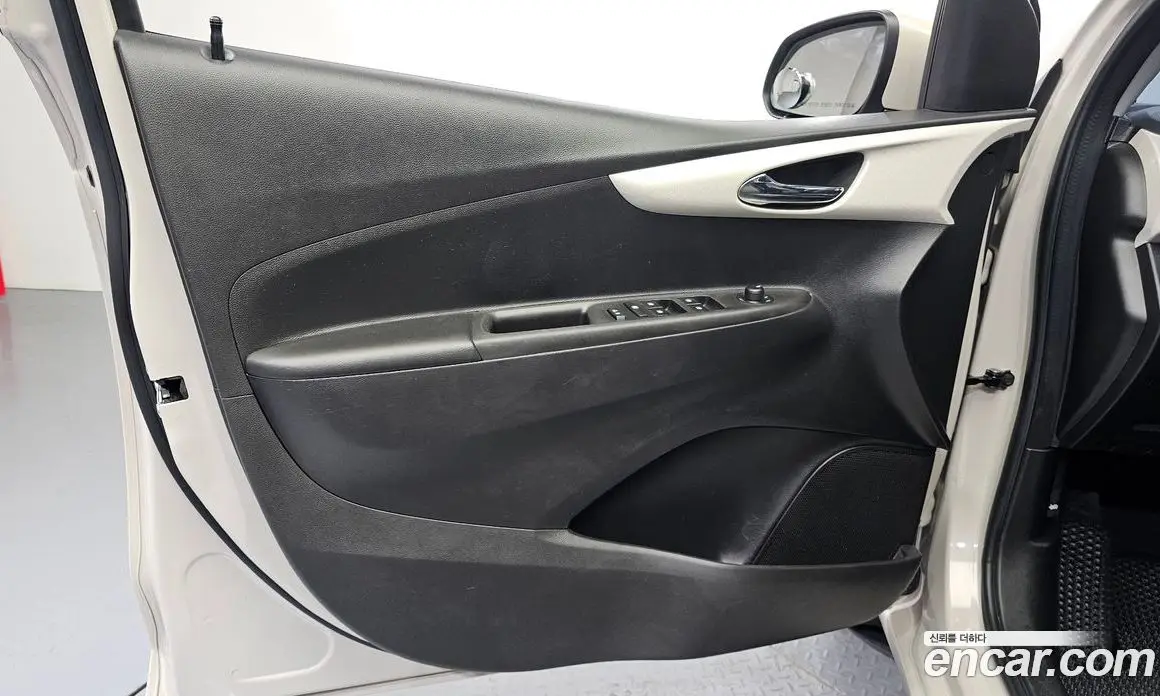 Chevrolet Spark 2016 1.0 автомат (гидро), фото 14