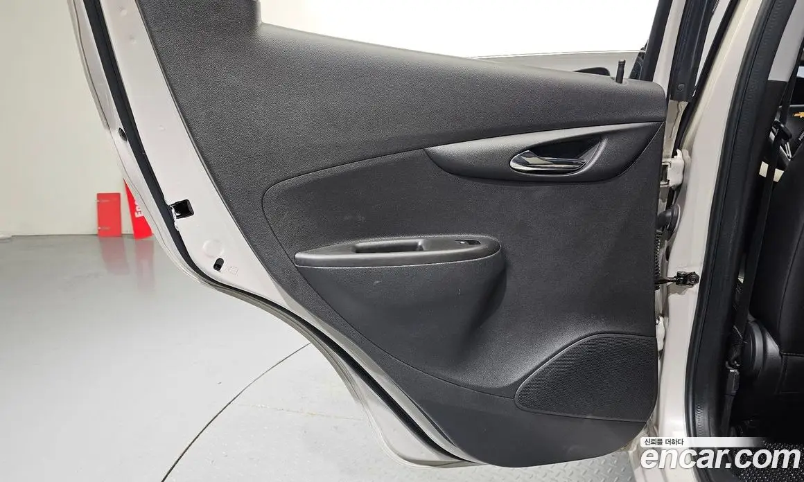 Chevrolet Spark 2016 1.0 автомат (гидро), фото 15