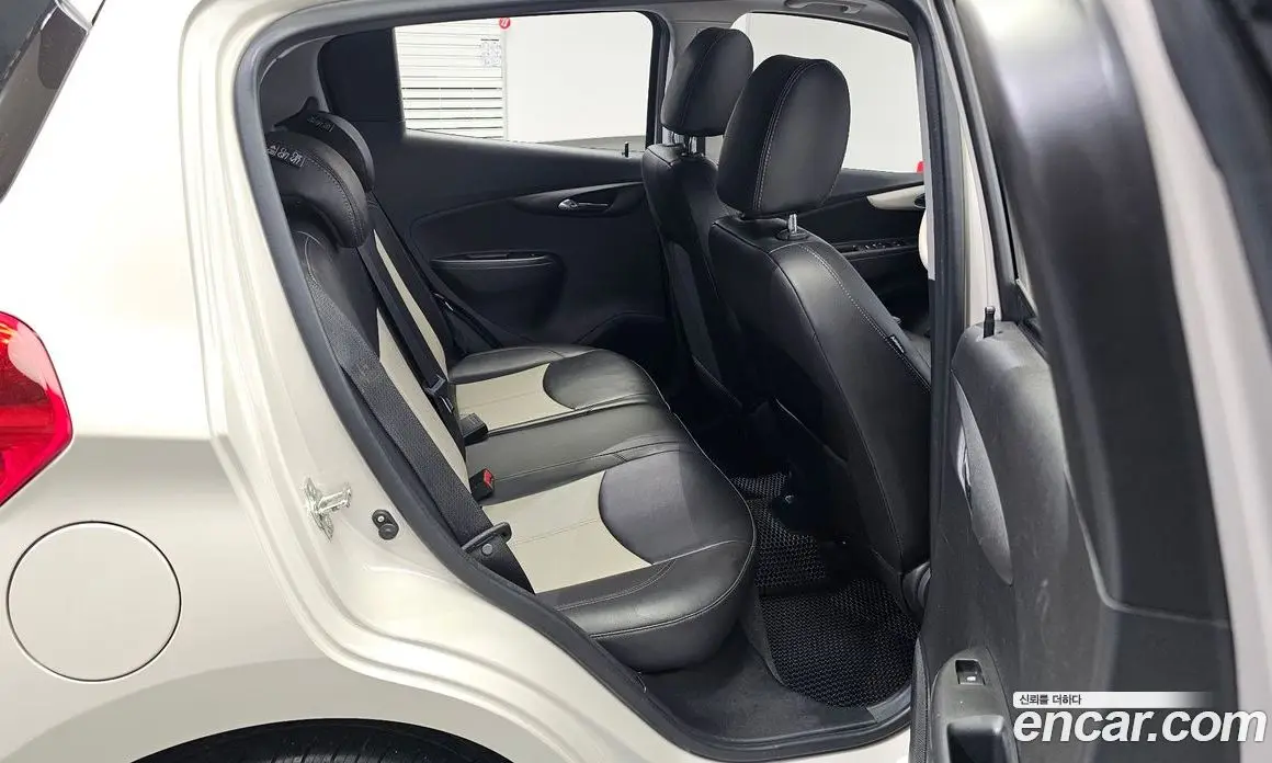 Chevrolet Spark 2016 1.0 автомат (гидро), фото 17