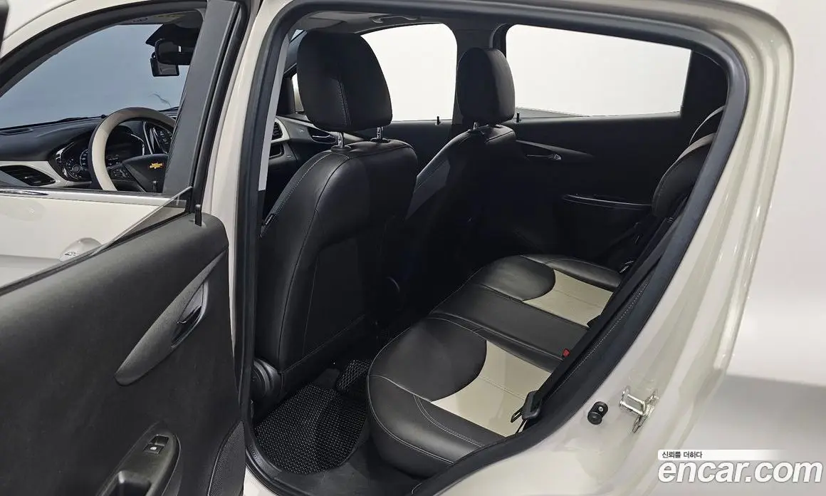 Chevrolet Spark 2016 1.0 автомат (гидро), фото 18