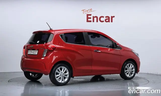 Chevrolet Spark 2019 1.0 автомат (гидро), миниатюра 2