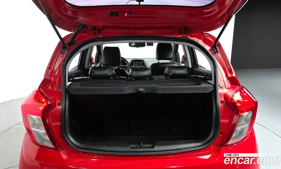 Chevrolet Spark 2019 1.0 автомат (гидро), фото 20