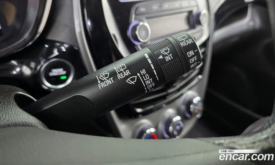 Chevrolet Spark 2019 1.0 автомат (гидро), фото 17