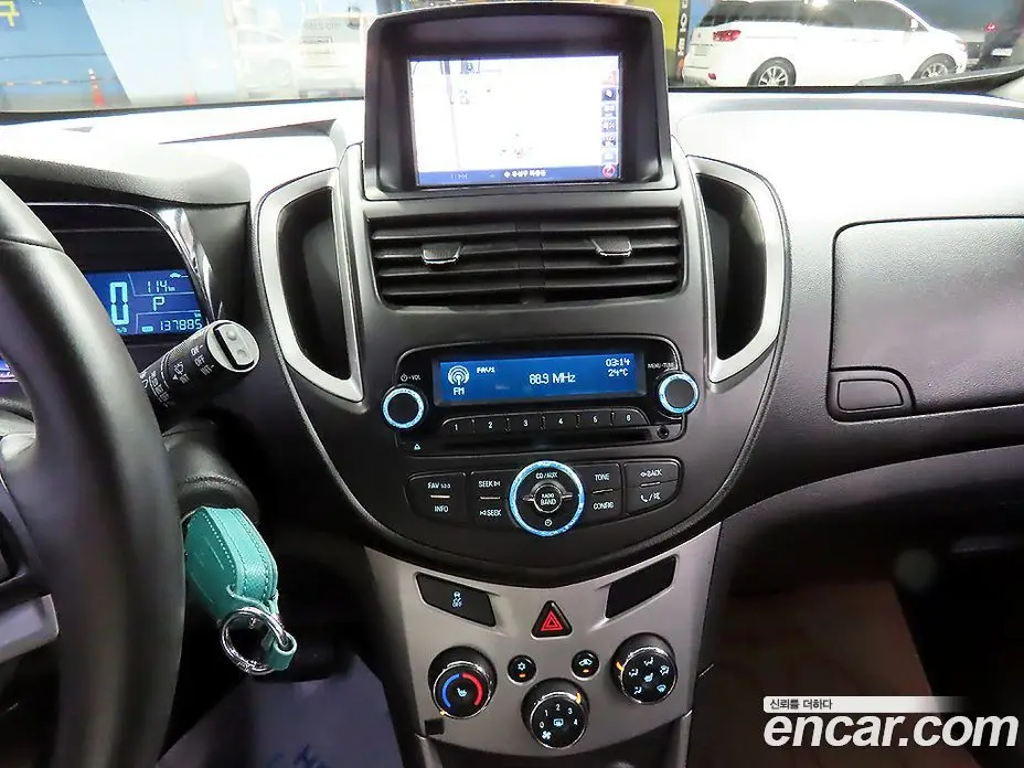 Chevrolet Trax 2015 1.4 автомат (гидро), фото 12
