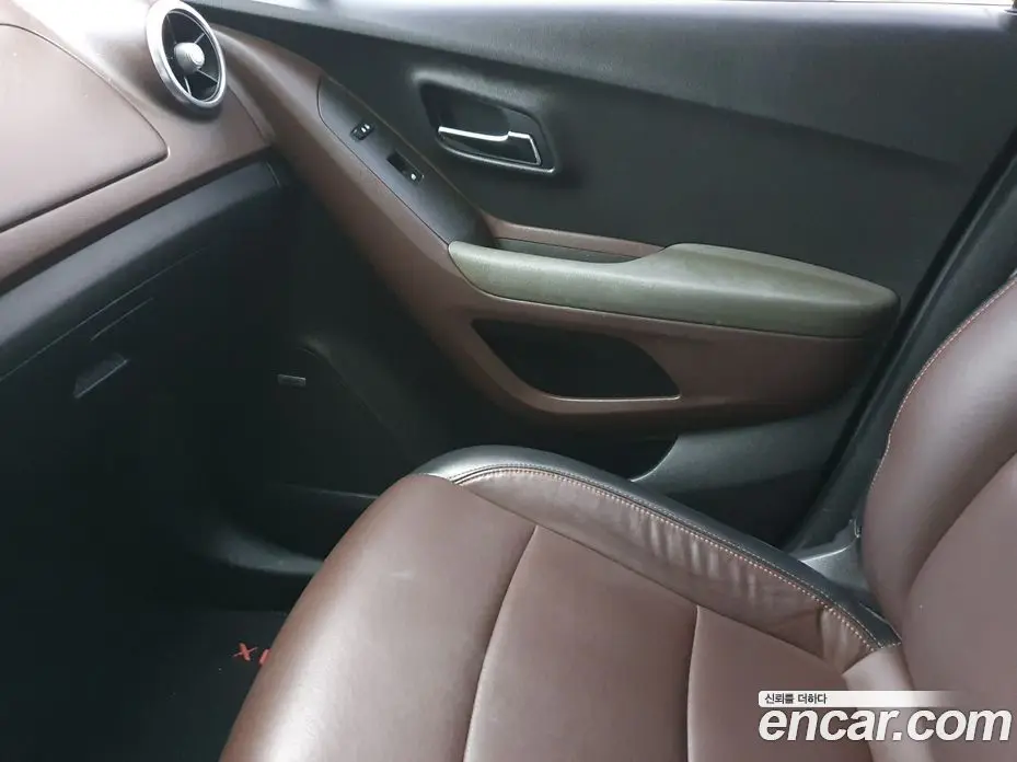 Chevrolet Trax 2015 1.4 автомат (гидро), фото 17