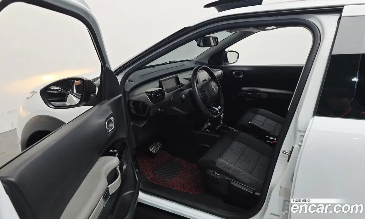 Citroen C4 Cactus 2019 1.5 автомат (гидро), фото 13