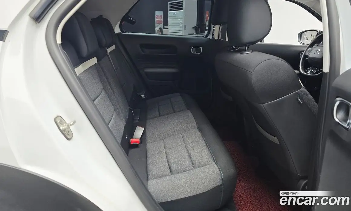 Citroen C4 Cactus 2019 1.5 автомат (гидро), фото 17