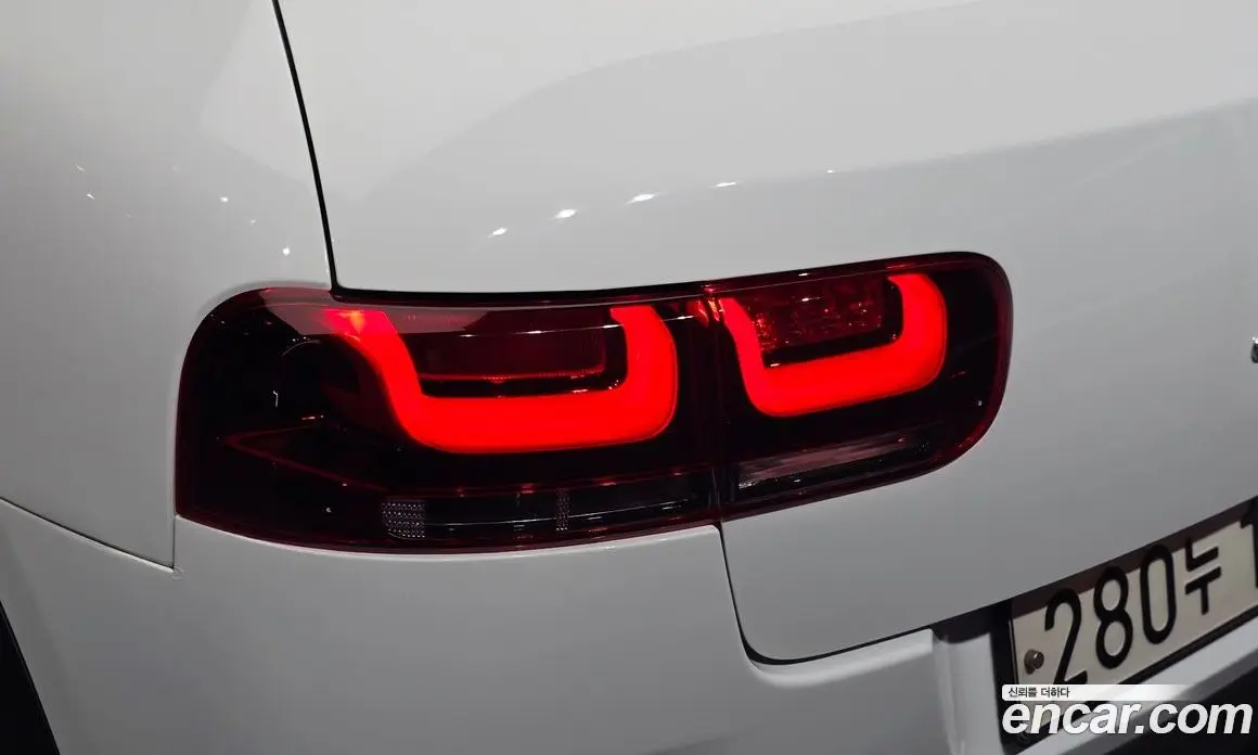 Citroen C4 Cactus 2019 1.5 автомат (гидро), фото 9