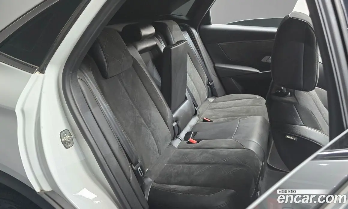 Citroen DS7 2020 2.0 автомат (гидро), фото 12