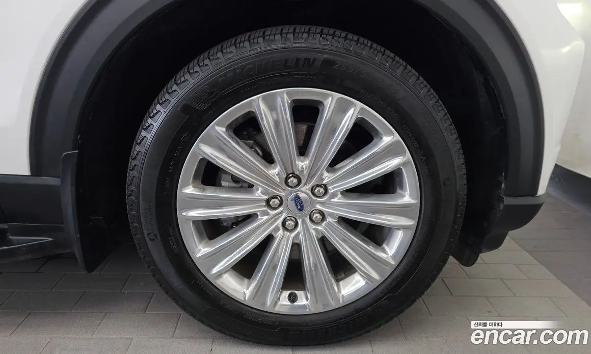Ford Explorer 2022 3.3 автомат (гидро), фото 7