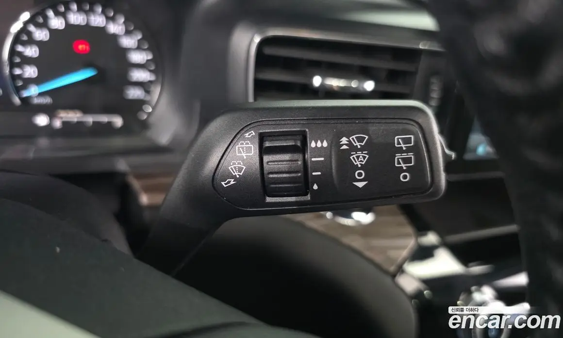 Ford Explorer 2022 3.3 автомат (гидро), фото 25