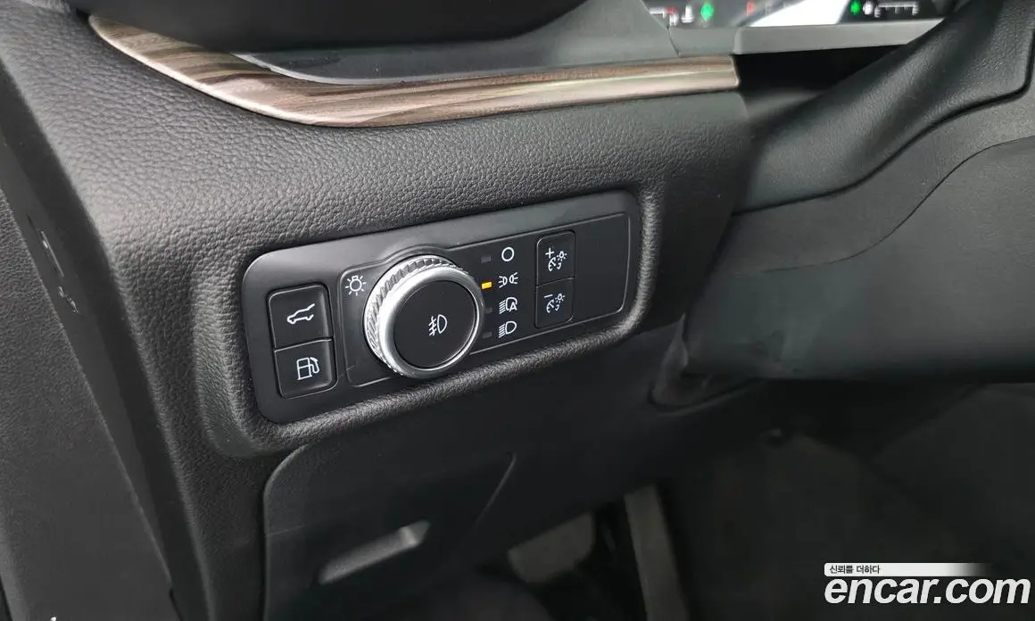 Ford Explorer 2022 3.3 автомат (гидро), фото 29