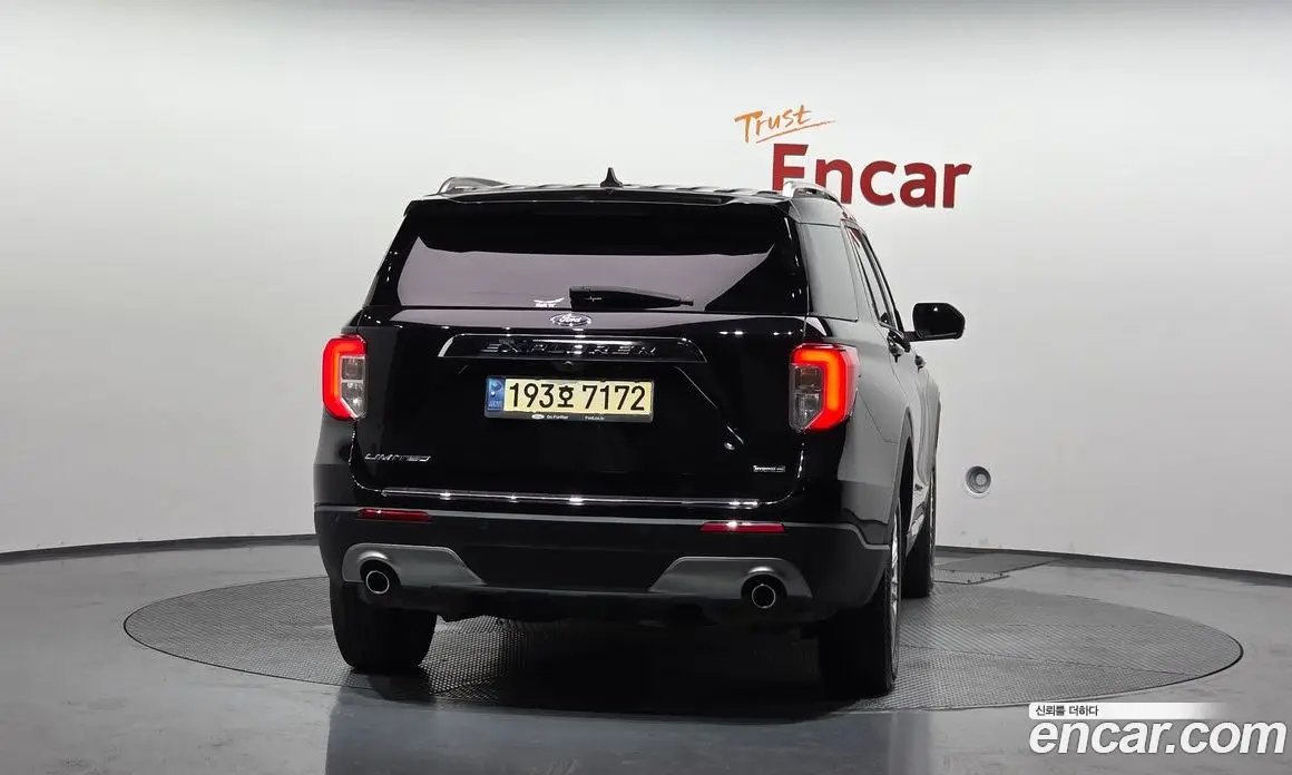 Ford Explorer 2022 3.3 автомат (гидро), фото 4