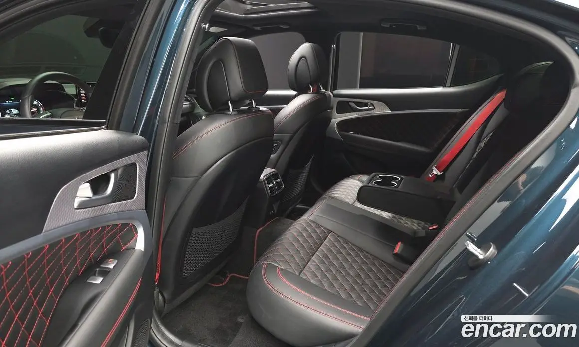 Genesis G70 2022 3.3 автомат (гидро), фото 11