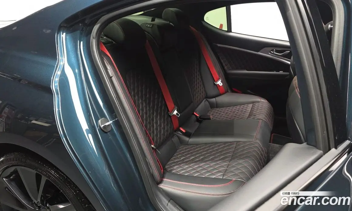 Genesis G70 2022 3.3 автомат (гидро), фото 12