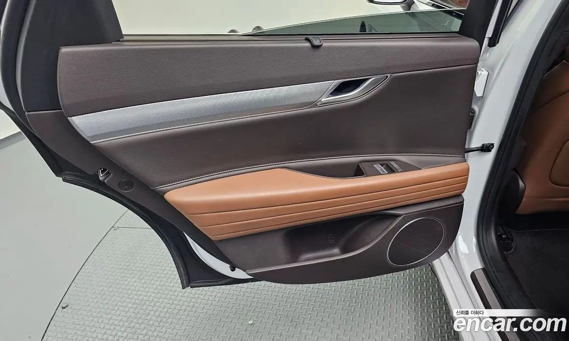 Genesis G80 2022 2.5 автомат (гидро), фото 15