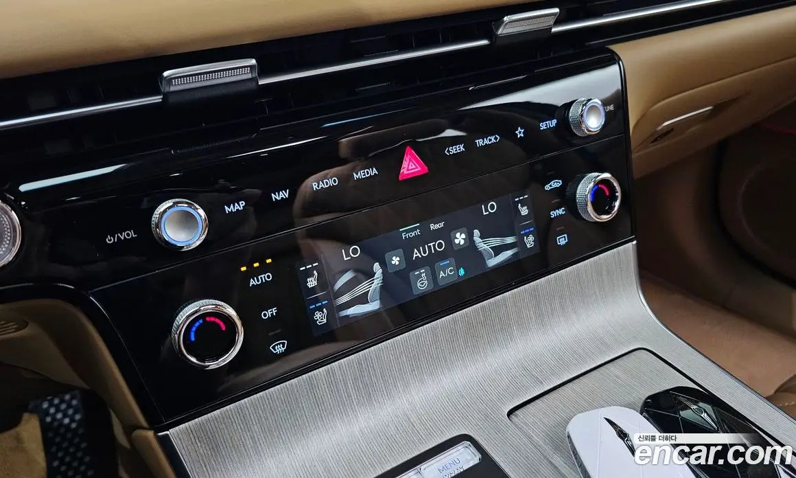 Genesis G80 2024 2.5 автомат (гидро), фото 30