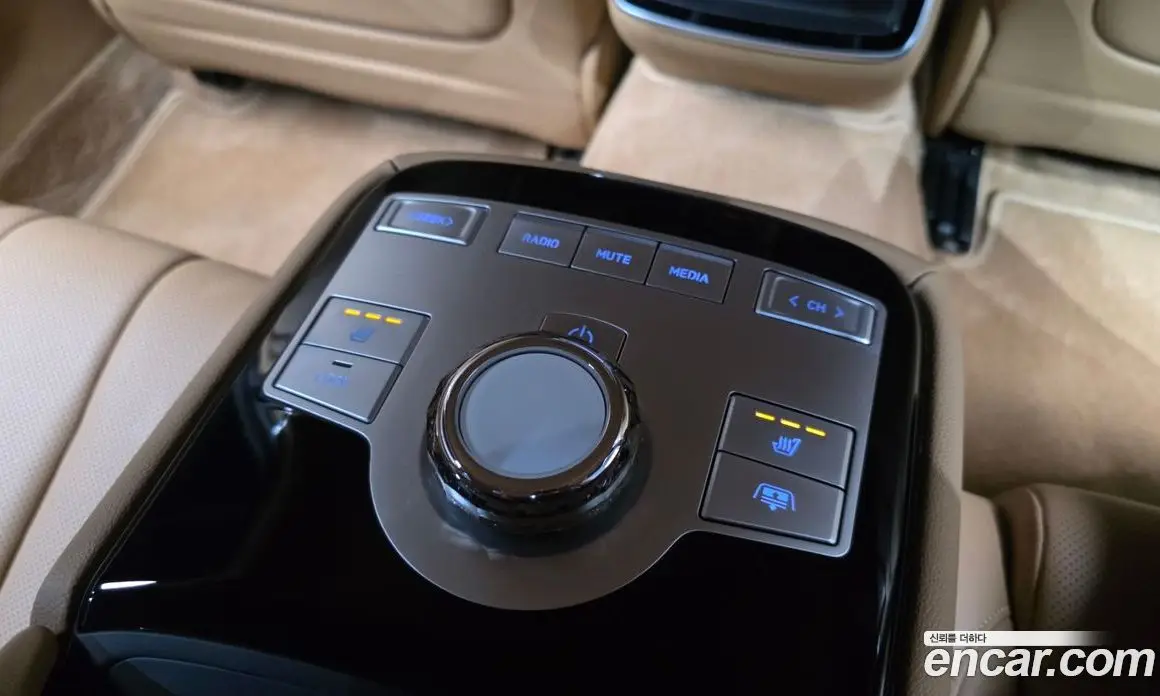 Genesis G80 2024 2.5 автомат (гидро), фото 25