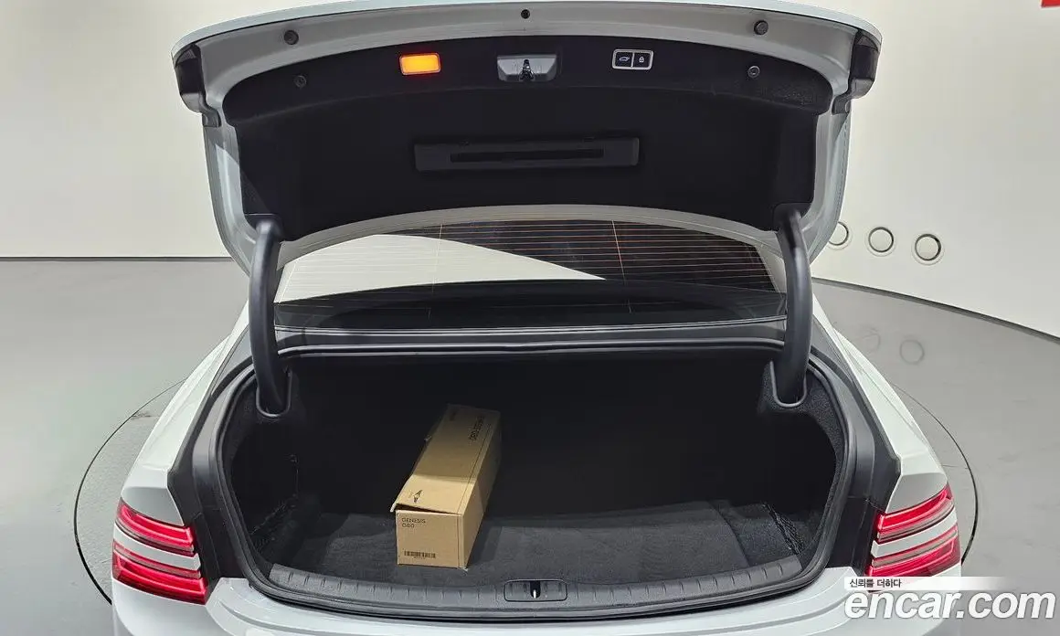 Genesis G80 2024 2.5 автомат (гидро), фото 25