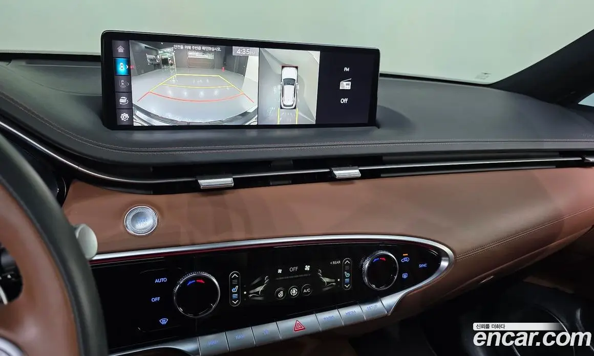 Genesis GV70 2021 2.5 автомат (гидро), фото 24