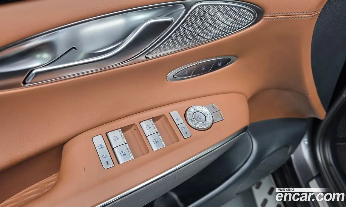 Genesis GV70 2021 2.5 автомат (гидро), фото 27