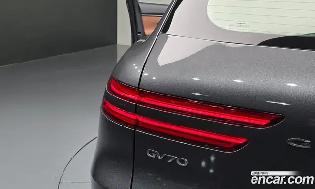 Genesis GV70 2021 2.5 автомат (гидро), миниатюра 9