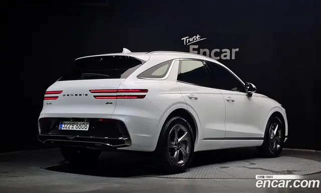 Genesis GV70 2025 2.5 автомат (гидро), миниатюра 2
